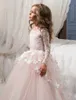 Blumenmädchenkleider für Hochzeit Vintage-Juwel mit kurzen Ärmeln Mädchen-Festzug-Kleid Sweep Zug Kindergeburtstags-Abendkleid Formal Wear