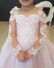 結婚式の幻想のためのアップリケットの長袖の花の女の子のドレスのための長袖ハイネックキッズパーティー誕生日パーティー