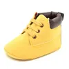 Blanda färg Partihandel 10 st Casual Baby Martin Leather Walkers Boots Soft Bottom Toddler Skor