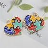 Dello smalto della lega di puzzle Jigsaw Pendente variopinto di figura rotonda di cuore Amici unisex regalo Autism Awareness Charms collana fai da te