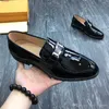 Classical style business leather shoes Sequined Imported sheepskin lining Classic patent leather men dress shoes supplier original customiz