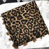 Groothandel-lange sjaal Warm Sexy Leopard Dot Viscose Sjaal Dames Wrap Sjaal Herfst Winter Print Wrap Pashminas Sjaal Muslim Hijab Snood