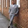 Moda Marka Classic Check Groom Tuxedos Notached Lapel Dwa przycisk Groomsmen Mens Wedding Party Jacket Blazer 3 szt