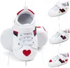 Ny vår och höst vita skor Toddler skor Soft-Soled Sko Sneakers Babyskor WY580