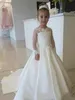 Cute 2020 cetim laço applique flor menina vestido para festa de casamento mangas compridas meninas meninas meninas primeiros vestidos de comunhão concurso de natal