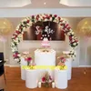 Hochzeits-Desserttisch, zylindrischer Hochzeits-Bühnenbereich, Einrichtungsgegenstände, Hochzeits-Desserts, dekoratives Zubehör aus Schmiedeeisen