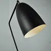 Lampade da terra moderne in ferro verniciato stile americano Luce regolabile per hotel E27 LED AC 110 V 220 V per studio lettura soggiorno comodino 90-265 V