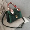 Modello Designer-Snake 2019 nuova moda autunno e inverno Europa e Stati Uniti borsa portatile da donna con sciarpa di seta inclinata piccola borsa quadrata