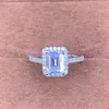 Nuovo arrivo Gioielli di lusso più venduti Argento sterling 925 Shinning Princess Cut White Topaz CZ Crystal Women Wedding Band Ring per L'amante