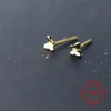 Oldukça Basit 925 STERLING Gümüş Mini Hayvan Serisi Altın Kaplama Saplama Küpe Noel Güzel Küçük Küpe Kelebek Takı Toptan