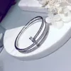 2019 Популярный бренд S925 Серебряное покрытие S Nail Bracelet Двойной кольцевой браслет классический дизайн тренд модный танцевальный вечерин