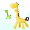 Massaggiagengive per bambini in silicone Giraffa Massaggiagengive Baby training morso giocattolo felice morbido molare Bastone Giocattoli da masticare Cura dei denti Durevole Molare Giocattoli 3 colori