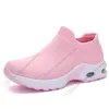 2020 Nuove scarpe da corsa arrivel per donna nero bianco rosa bule grigio oreo sneakers sportive scarpe da ginnastica 35-42 taglia grande Tredici
