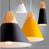 Lampade a sospensione a LED nordiche Lampada a sospensione per sala da pranzo Illuminazione moderna e colorata per ristorante, cucina, caffè, camera da letto, isola in legno