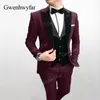 Gwenhwyfar 2019 Nieuwe Formele Mannen Prom Suits Rood Fluwelen Vest 3 Stuks Bruidegom Jurk Pak Set Mannen Bruiloft Smoking Voor mannen Groom5300088