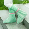 Hot koop-heren damesmode knie hoge regenlaarzen waterdicht duurzaam laarzen PVC regenwater schoen shirt regenjassen Hoog en laag laag ontwerp