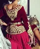 2019 Burgundy Velvet Caftan Karakou Algerien Prom 공식 드레스 금 레이스 긴 소매 Peplum Everening Evening Gown Wear2996287
