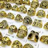 Mode Punk Style 50 stks / partij Skull Band Rings Mix Zilver Goud Skelet Big Maten Heren Dames Metalen Sieraden Party Gift