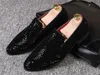 Parıltılı moda tasarımcısı erkek sıradan daireler erkekler yeni elbise ayakkabıları payetli somunlar erkek siyah kristal ayakkabılar38-43n41 499 s 's 38-43n41 973