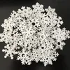 White Wood Snowflake Christmas Decoration Christmas Tree Ornaments Indoor Outdoor Ornaments New Year Pendant Free Shipping XD22347