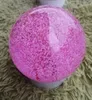 Nouveau cadeau de Noël Boule à neige Flocons de neige rouges spéciaux à l'intérieur des lettres classiques Boule de cristal avec boîte-cadeau Cadeau limité pour VIP Custo285U