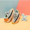 Scarpe da bambino morbide per bambini primavera estate Scarpe da bambino traspiranti per maglieria 0-3 anni Boy Girl Darling Coconut Kids Sneakers