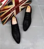 Fashion Designer Loafers Men Classic Genuine Leather Men Shoes Cut Plain Oxford Lace Up Wedding Party Shoes