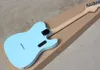 Guitare électrique bleue pour gaucher en gros avec micros en fer, touche en palissandre, pickguard blanc, peut être personnalisée