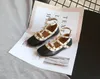 Tjejens Små Läder Skor 2020 Vår Höst Ny Flicka Rivet Flat Skor Fashion Wild Soft Bottom Square Head Roman Princess Shoes