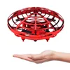 Flying Ball Infraröd Sensor Interaktiv UFO Toy Intelligence Sensor Flygplan Flyga leksak För Barn 360 ° Hover Ufo Ball 3 Färger