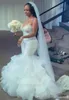 Südafrikanische Meerjungfrau-Brautkleider, Perlen, Pailletten, Spitze, Rüschen, gestufte Röcke, Brautkleid in Übergröße, individuelle Kapellen-Brautkleider