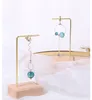 Présentoir de boucles d'oreilles entières, support en bois, support de gouttes d'oreilles, présentoir de fenêtre de magasin de bijoux de mode JS19-08-13221o