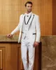 Mode Ivory Groom Tuxedos Peak Lapel Groomsmen Mens Bröllopsklänning Populära Man Jacka Blazer 3 Piece Suit (Jacka + Byxor + Vest + Tie) 970
