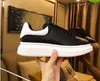 2019 luxe mode ontwerper mannen vrouwen schoenen sneakers lederen fluwelen zwart wit rood platte casual schoenen platform trainers 5-11