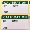 CALIBRAÇÃO POR DATA DEVIDO INICIAIS TESTADOS Etiqueta de registro de inspeção Etiqueta de papel gravável Etiqueta de verificação de auditoria de produto de fábrica de escritório