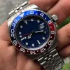 Cadran noir de haute qualité GMT II Montres 2813 Mouvement Bleu / Rouge Lunette en céramique Verre saphir 40mm Montre-bracelet pour homme DP Factory
