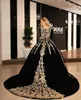 barato Black Velvet Formal Vestidos Plus Size 2020 V-neck mangas meia Sparkly Gold Lace Applique Kaftan Caftan Árabe Prom Vestidos