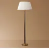 Moderne cuivre lampadaire debout Farbric abat-jour salon cuivre lampadaire Simple étude créative chambre chevet déco