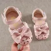 Weiß Rosa Baby Kleinkind Kleine Mädchen Säuglingsommer Bogen Prinzessin Kleid Sandalen Für Mädchen flache Hohl Sweet Leder Sandalen Schuhe