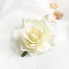 Ghirlande di fiori decorativi 1 pezzo Copricapo fai da te Accessori per capelli per damigelle d'onore da sposa Panno da sposa Testa di rosa rossa Forcina con spilla A