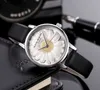 2020 Luxe Vrouwen Quartz Casual Jurk Horloge Merk Horloge Mannen Horloges Vrouwelijke Dame Jurk Leer Wijnstok Klok Relogio Masculino248b5490718