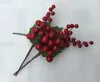 2018 Nieuw Ontwerp 75 inch Kunstmatige Heldere Rode Bes Hulst Pick Voor Kerst Decoreren 75pcs4561200