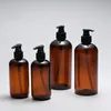 bottiglie di ambra shampoo in plastica