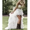 Suknie ślubne o wysokim stylu niskim kraju z kochanką ruffles naśladowani cekiny aplikacja plaża suknie ślubne Bohemia suknia ślubna gorąca