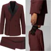 Ternos de Moda de Nova Borgonha do casamento do noivo smoking Homens noivo entalhada jaqueta de lapela Abotoamento Prom Party Blazer (Jacket + calça)