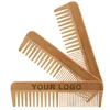 MOQ 100 PCS Anpassad logotyp Amazon Bamboo Hair Beard Comb Fina grova tänder för män för män kvinnor7309240