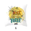 Housse de coussin en peau de pêche pour Halloween, taie d'oreiller décorative en forme de citrouille ou de friandises, toile d'araignée, pour siège de voiture