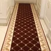 Chapeur et tapis long couloir pour le couloir Escalier de salon Nons glisser le tapis rouge El Home Mall Entrance Hall Channel Parthat3973666