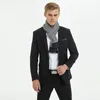 2019 Écharpe pour hommes 160 cm de long Foulards en soie Homme Marque Designer Euro Élégant Silencieux Homme d'affaires Écharpes Cache-cou Neckerchief256v