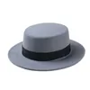 New Fashion Wool Pork Boater Flat Top Hat für Damen039s Herren039s Filz Gambler Hat mit breiter Krempe9067572